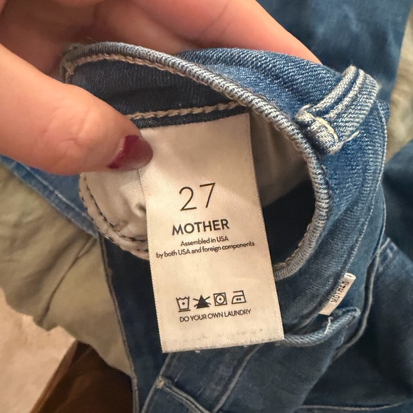 MOTHER Classic Blue Jeans - Picture 4 of 4